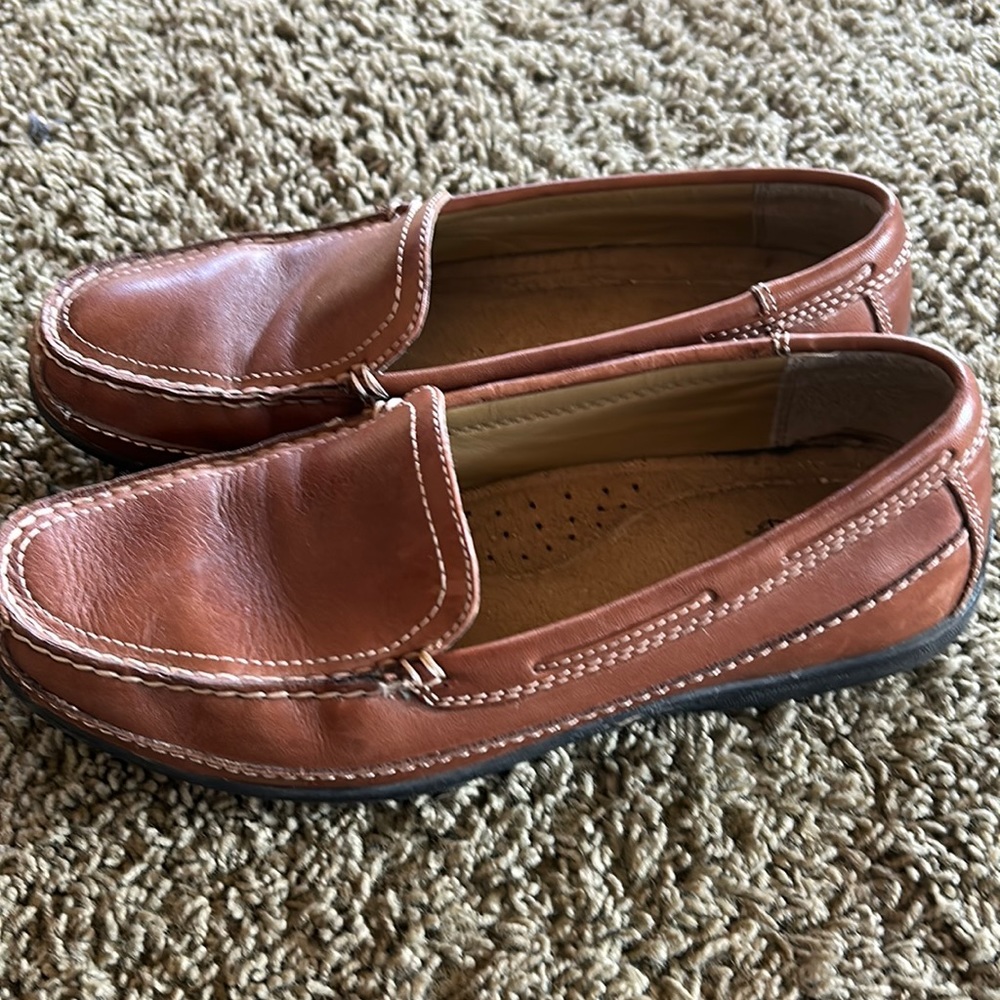 Dockers 8.5. Used like new